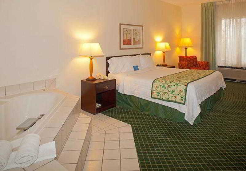 Fairfield Inn & Suites By Marriott Cleveland Streetsboro Ngoại thất bức ảnh